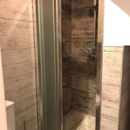 Apartament A Cozy Warm House With A Private Yard Ultra Center *